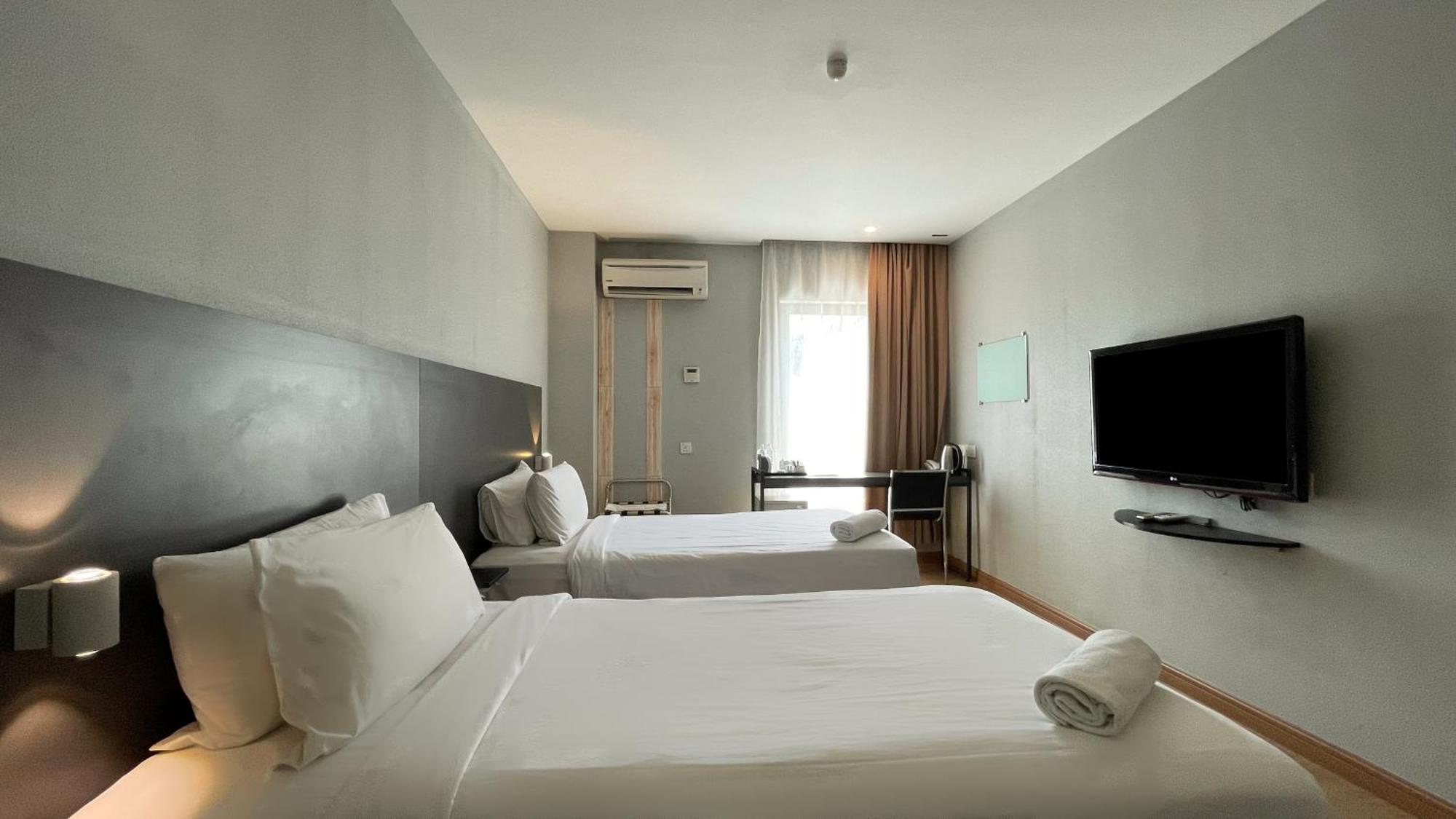 The Leverage Business Hotel - Rawang Exterior photo