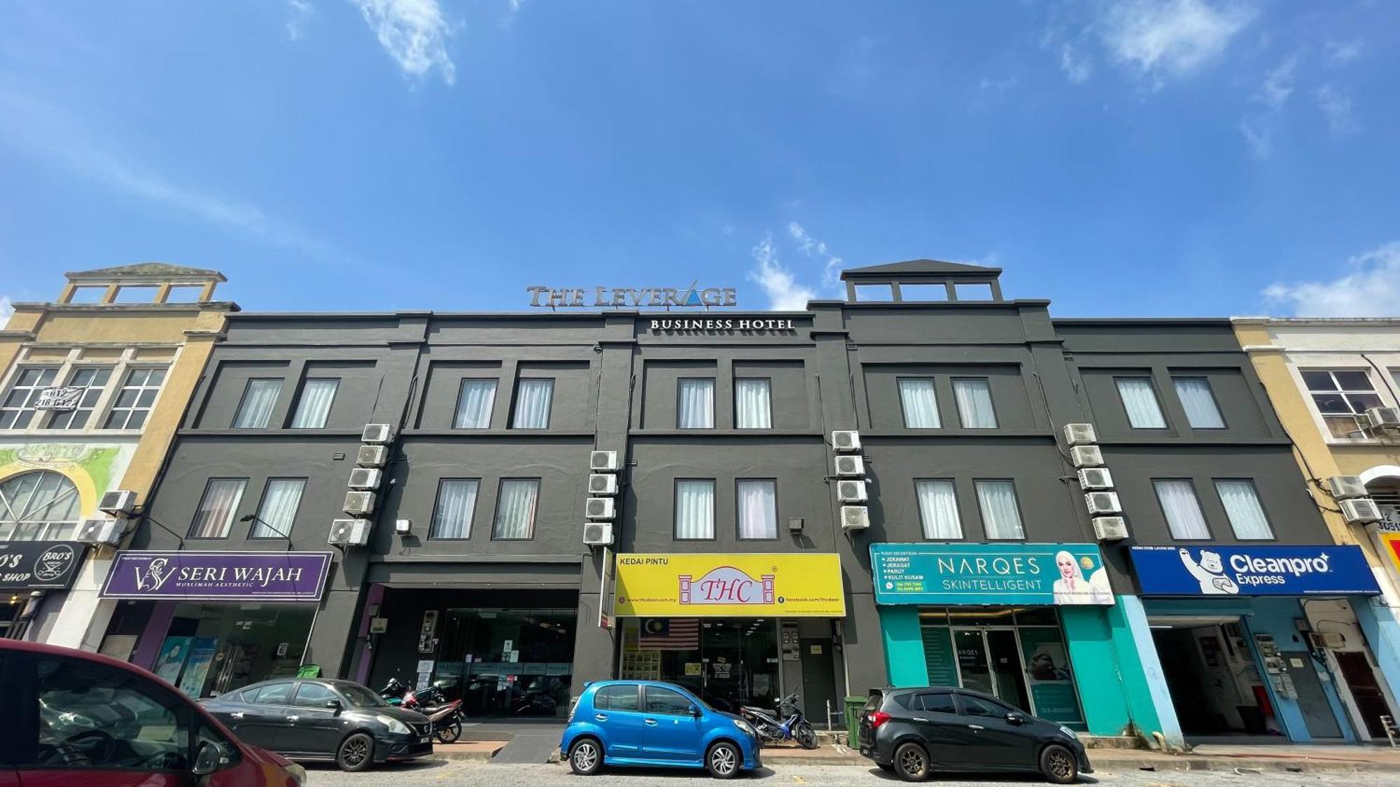 The Leverage Business Hotel - Rawang Exterior photo