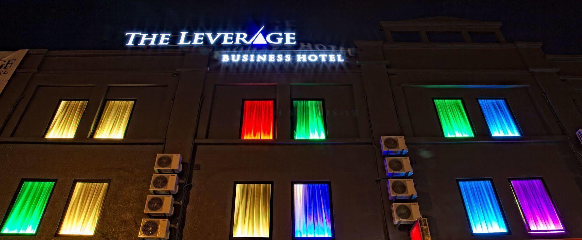 The Leverage Business Hotel - Rawang Exterior photo